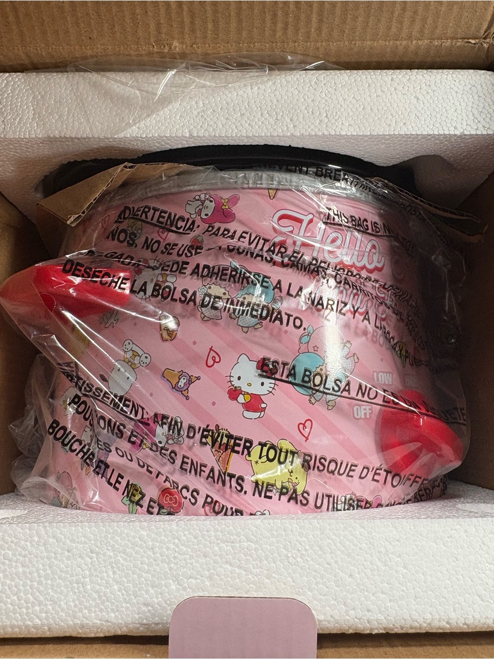 Dorm Ready Hello Kitty 2Qt Pink Slow Cooker with Red Accents NIB - Picture 5 of 5